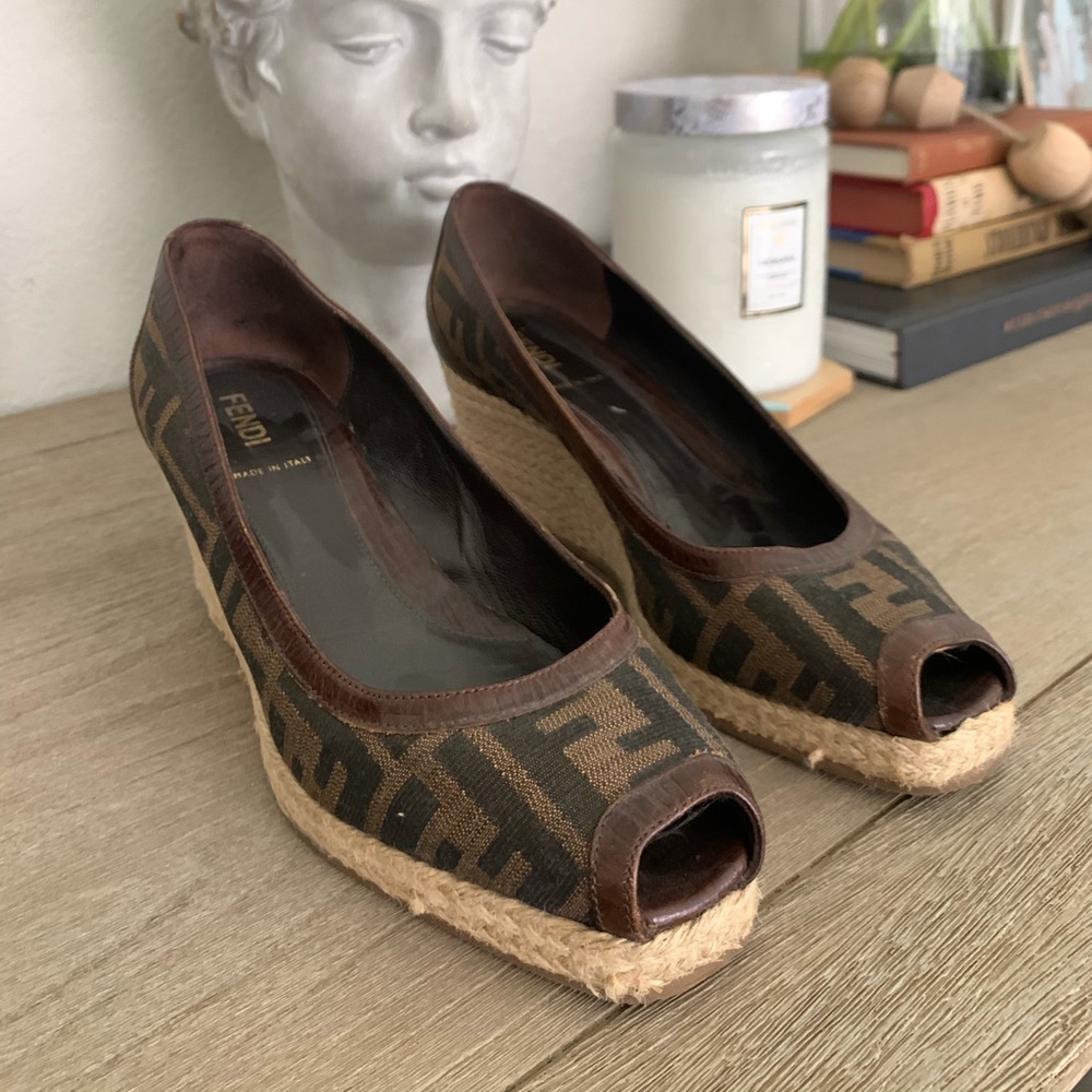 FENDI logo wedge espadrille.